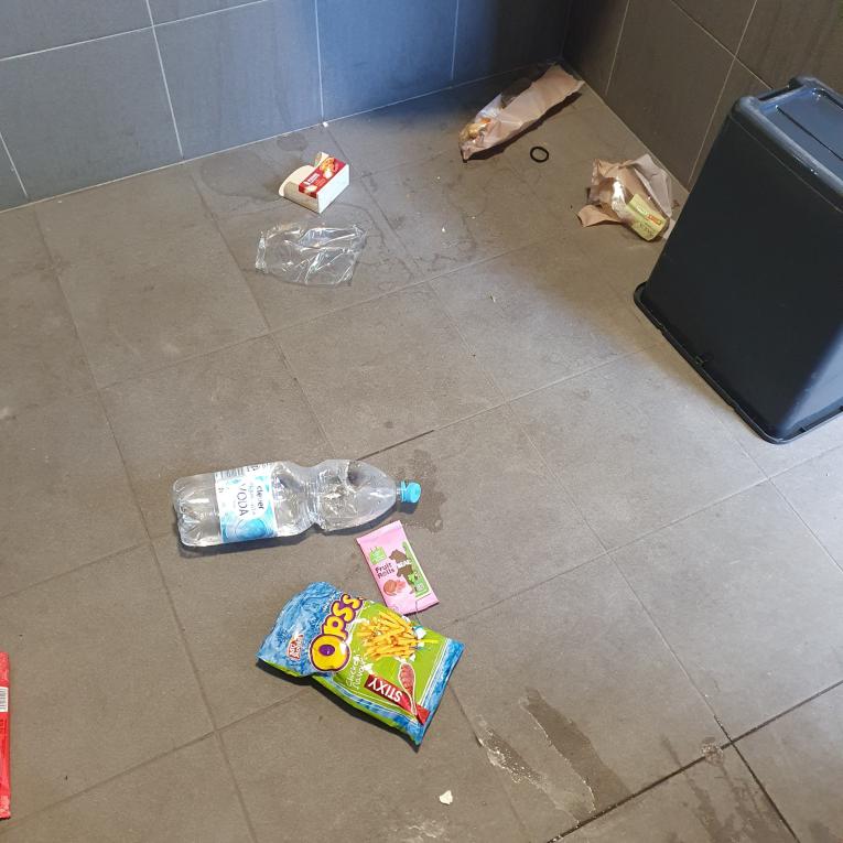 Vandalizmus 4